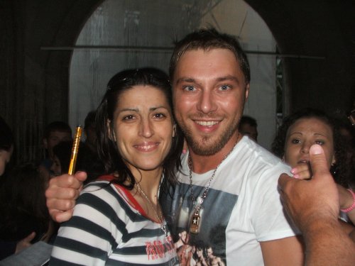 az i Miro