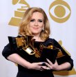 Адел грабна шест отличия на церемонията по връчването на 54-ите награди "Грами".