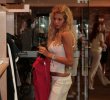 Топмолът Галена Димова си избира голф екип