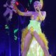 Шок! Майли псува Селена на сцената